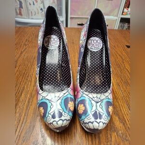 Too Fast Brand Heels